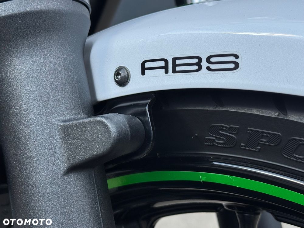 Kawasaki Vulcan S - 21