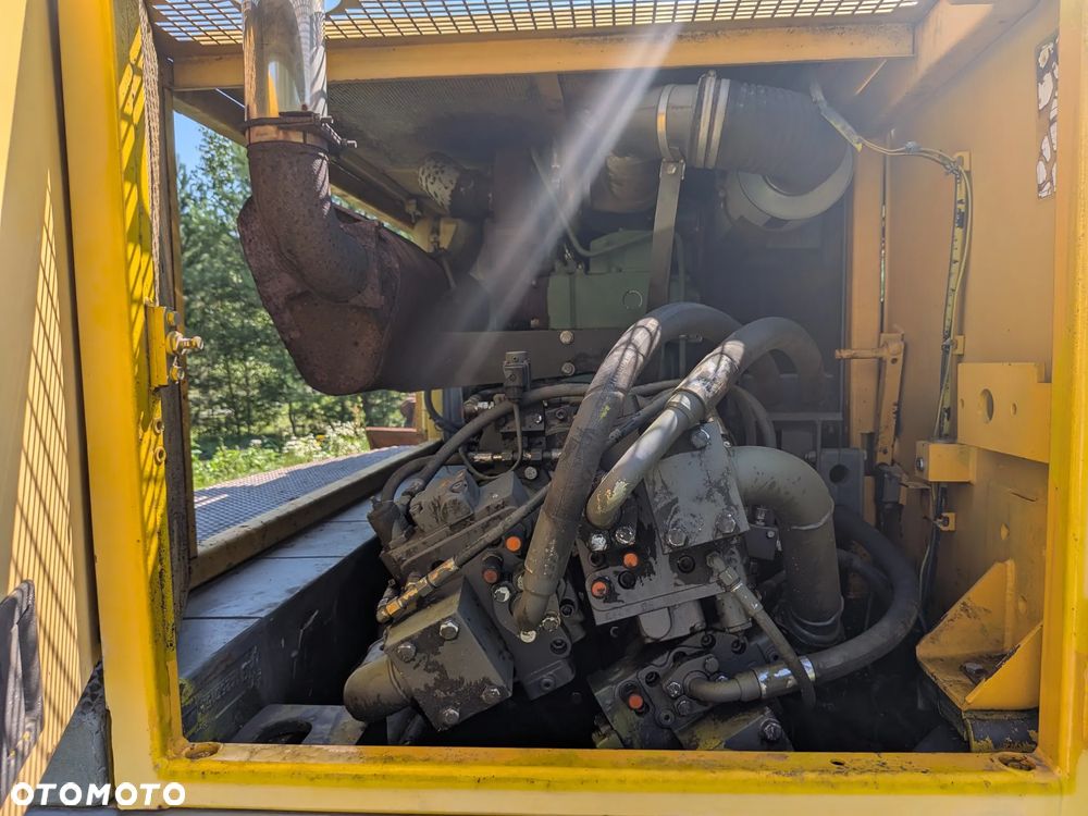 Volvo Akerman ec230B - 16