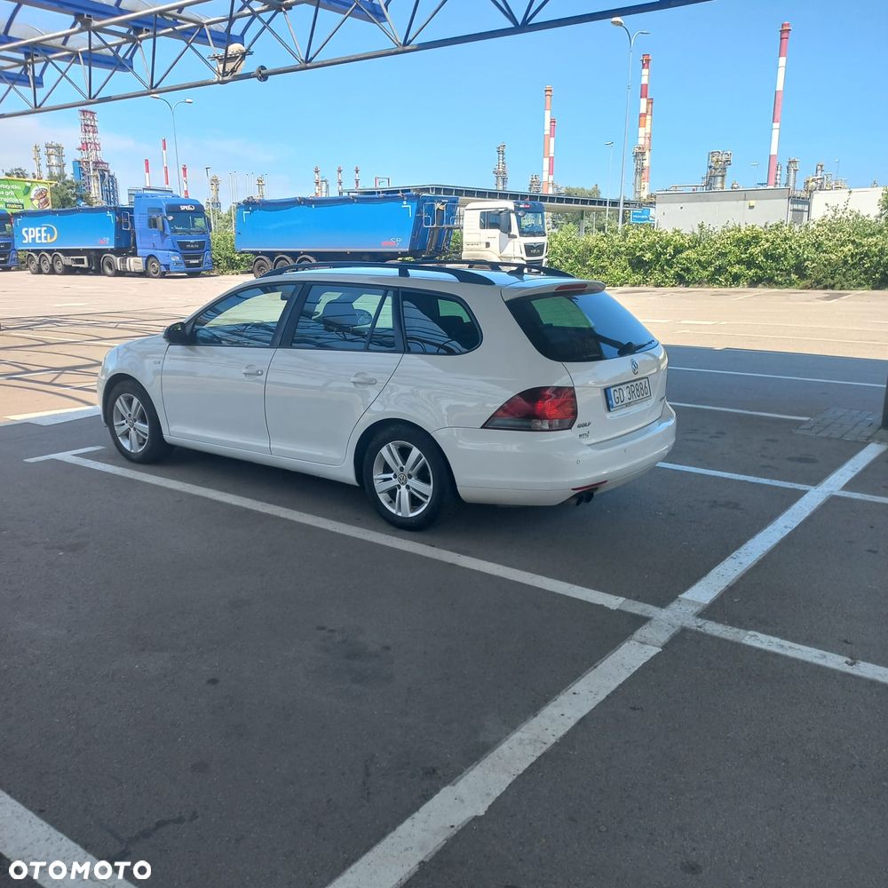 Volkswagen Golf - 3