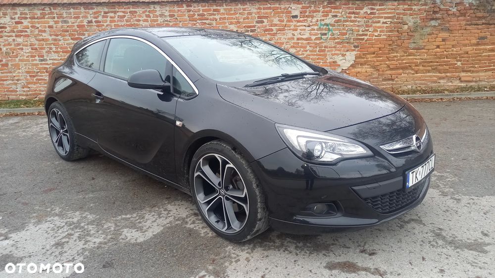 Opel Astra GTC 1.6 Turbo Edition - 2
