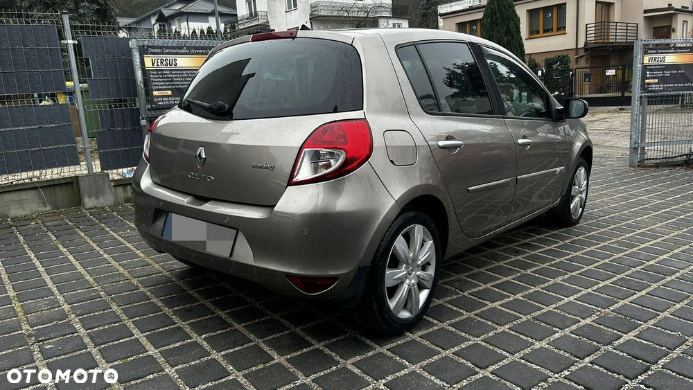 Renault Clio - 3