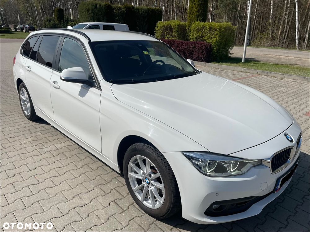 BMW Seria 3 320d Edition Luxury Line Purity - 4