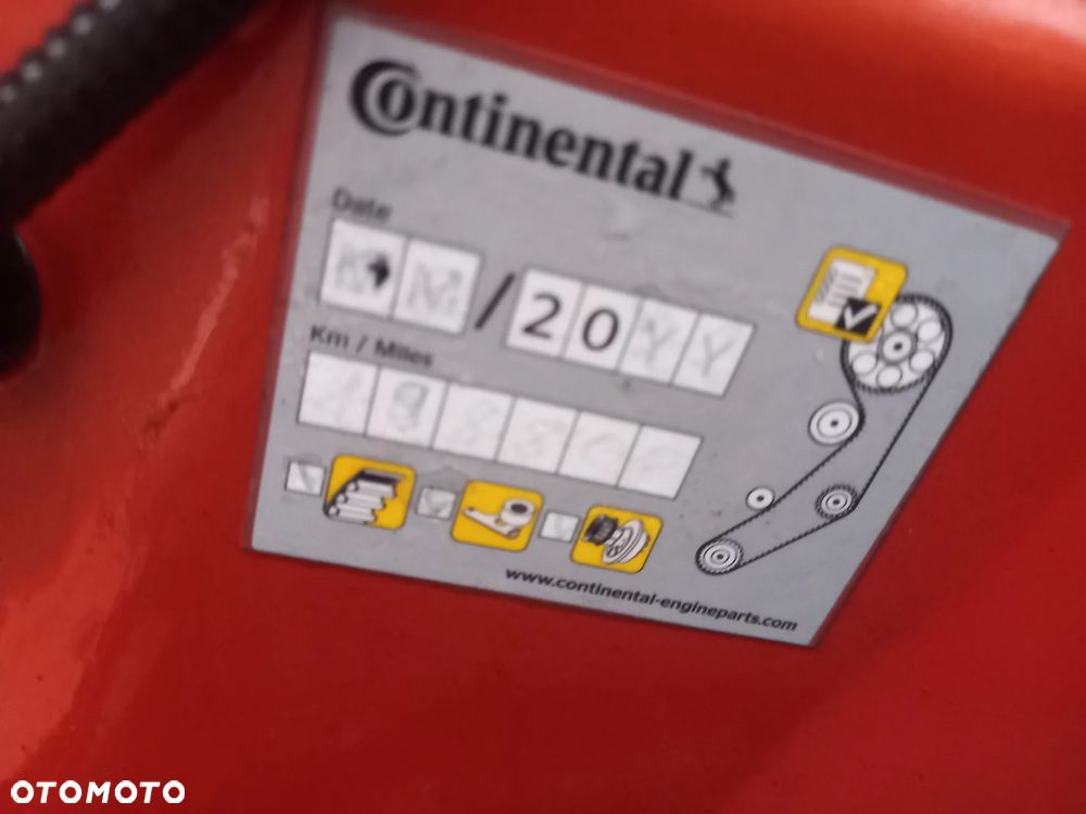 Ford C-MAX 1.6 TDCi Edition - 22