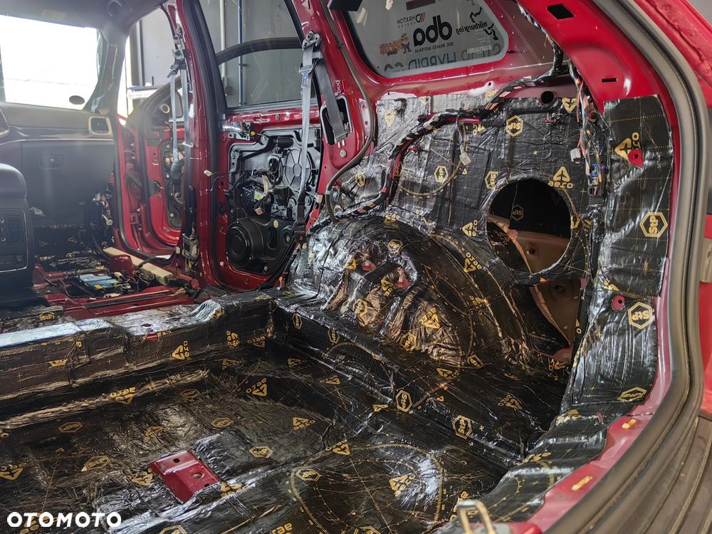 Jeep Grand Cherokee - 11