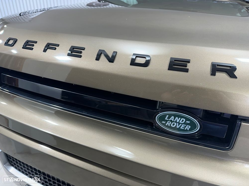 Land Rover Defender 3.0 I6 110 AWD X-Dynamic S - 17