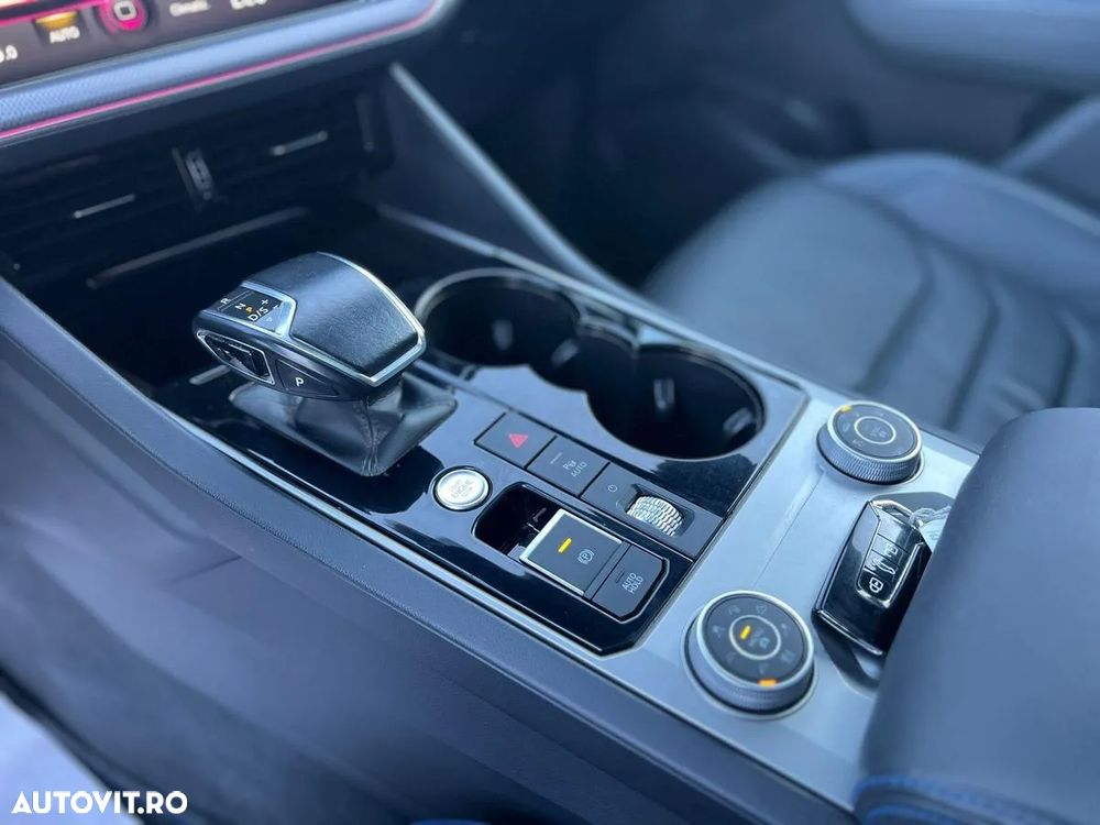 Volkswagen Touareg V6 TSI eHybrid PHEV R - 19
