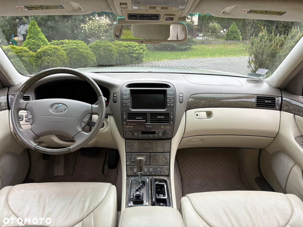 Lexus LS Prestige - 11
