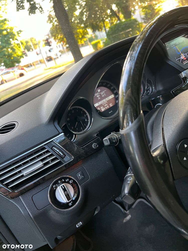 Mercedes-Benz Klasa E 350 CDI BlueEff Avantgarde - 11