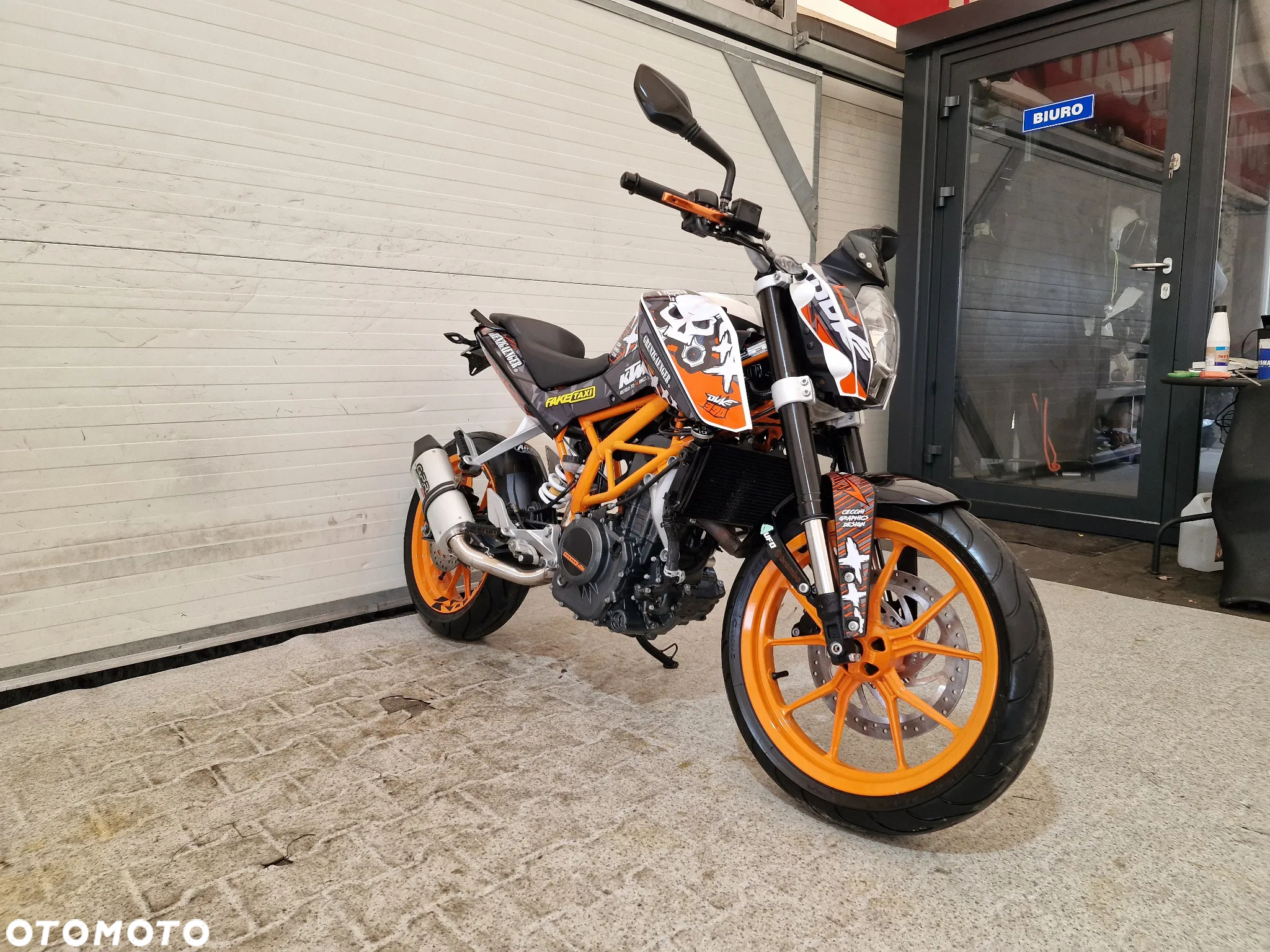 KTM Duke - 16