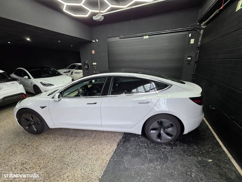 Tesla Model 3 Standard Range Plus RWD - 18