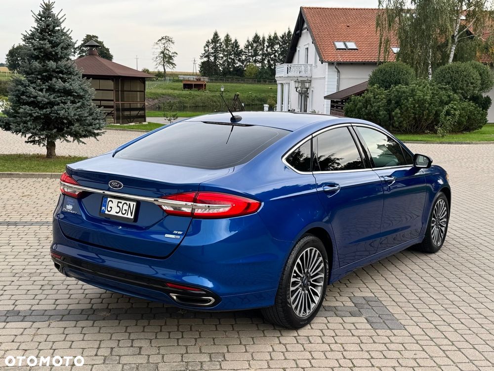 Ford Fusion 2.0 EcoBoost Titanium - 10