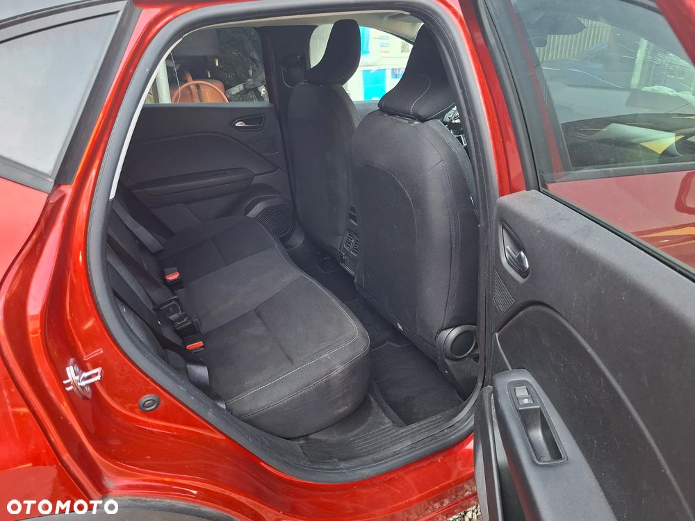 Renault Captur TCe 90 EXPERIENCE - 4