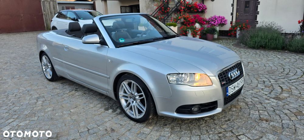 Audi A4 Cabrio - 1