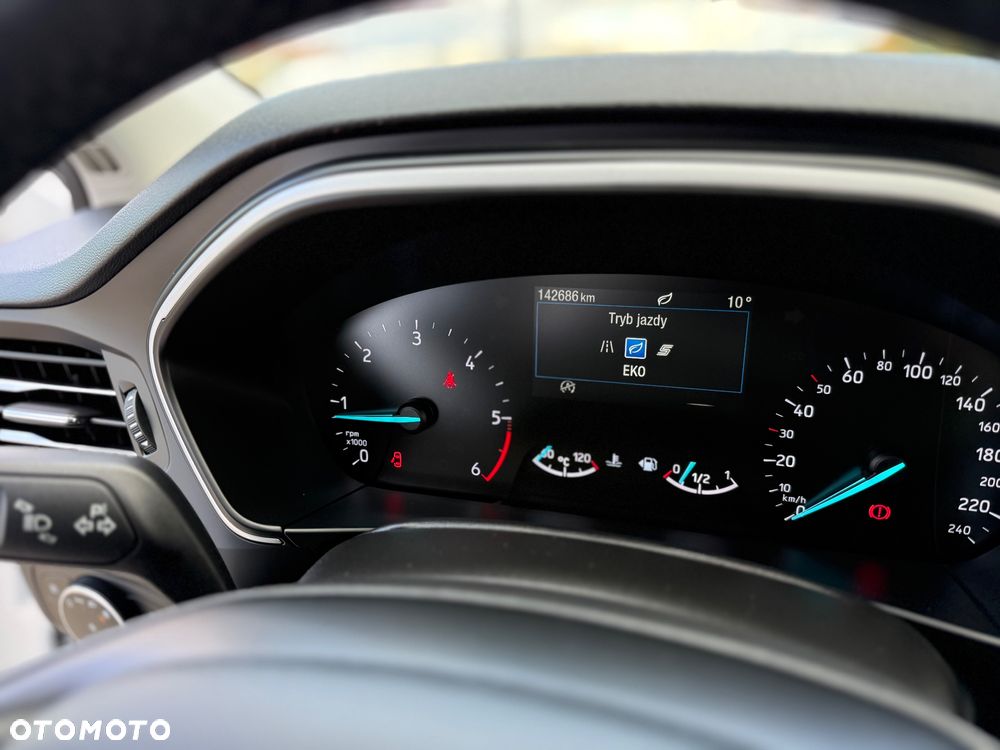 Ford Focus 1.5 EcoBlue Start-Stopp-System ACTIVE - 32