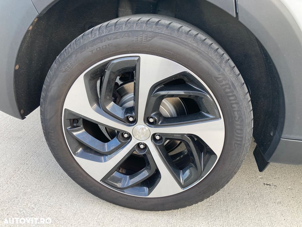 Hyundai Tucson 2.0 CRDI 4WD Premium - 37