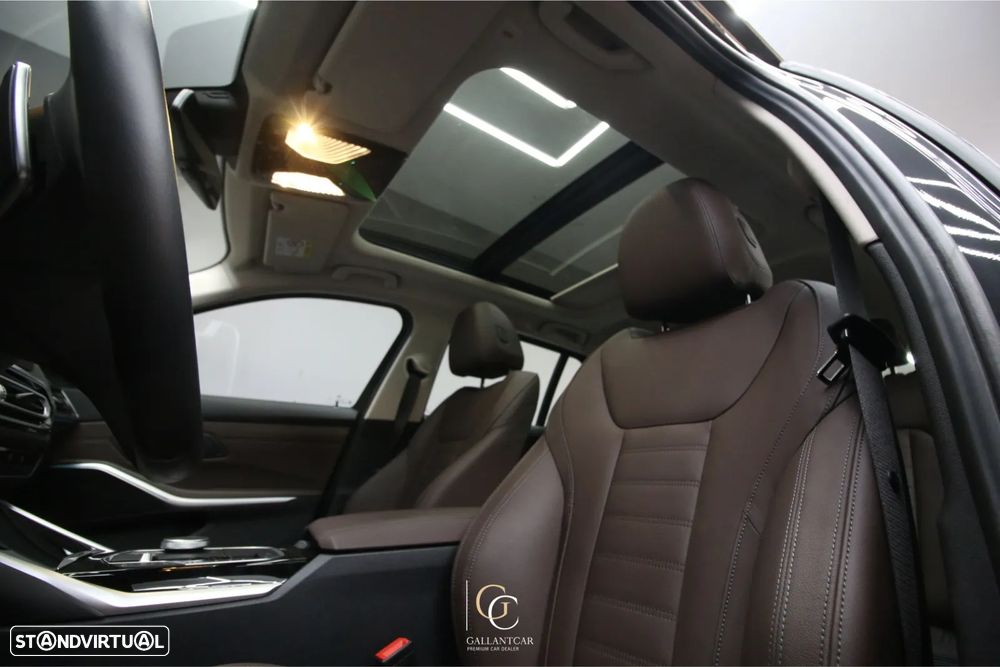 BMW 330 e Touring xDrive Aut. - 34