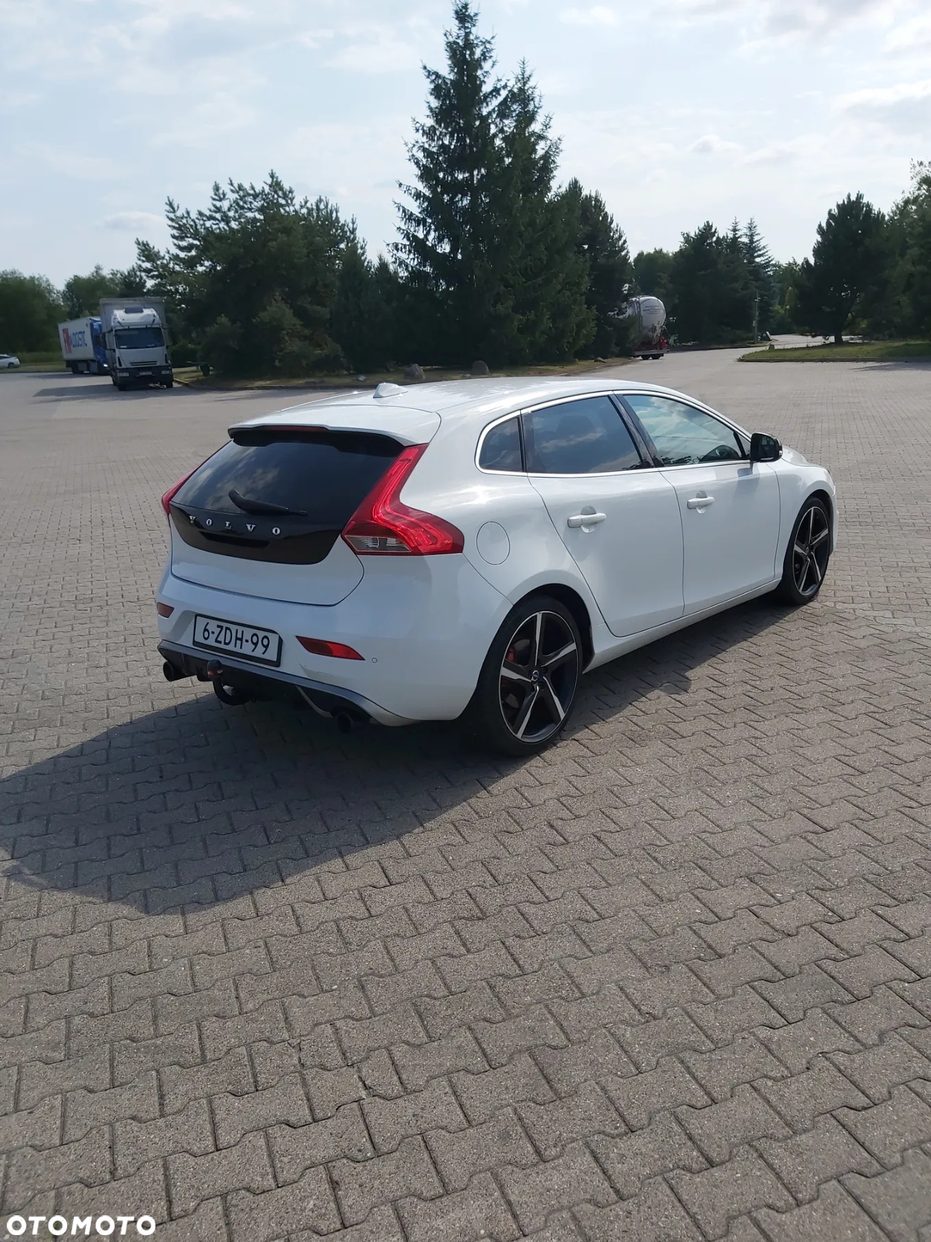 Volvo V40 - 10