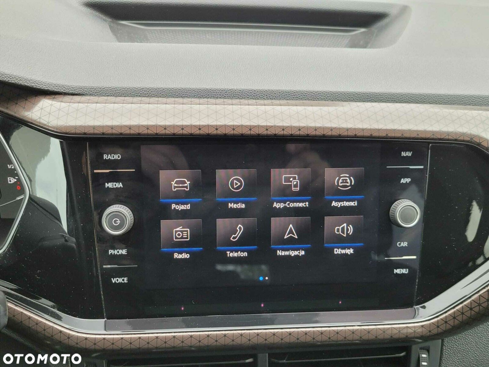 Volkswagen T-Cross - 9