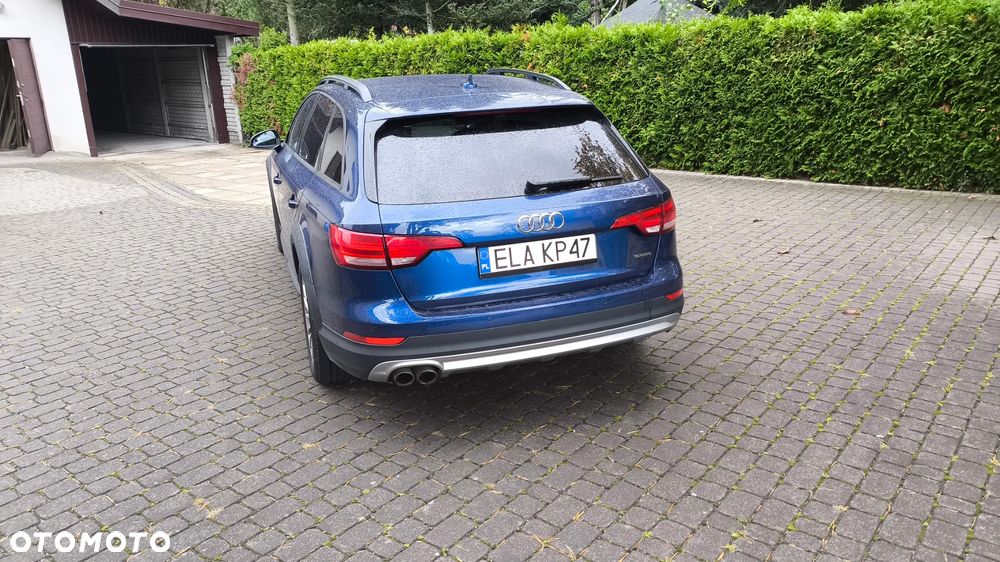 Audi A4 Allroad - 2