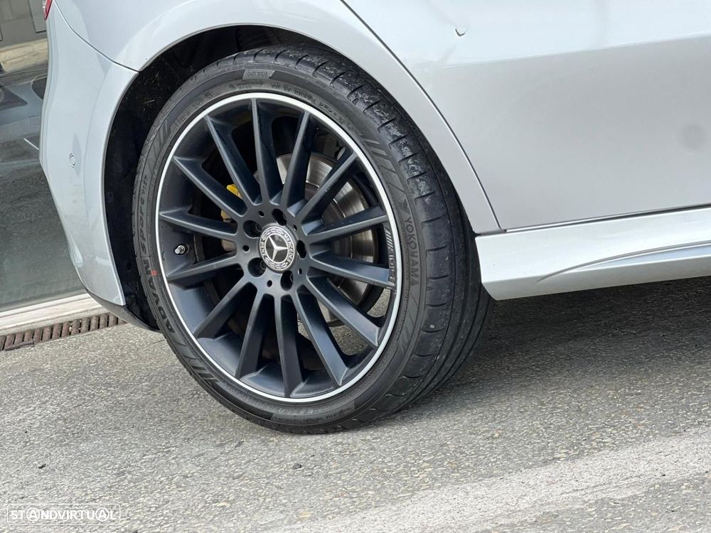 Mercedes-Benz A 250 AMG Line Aut. - 4