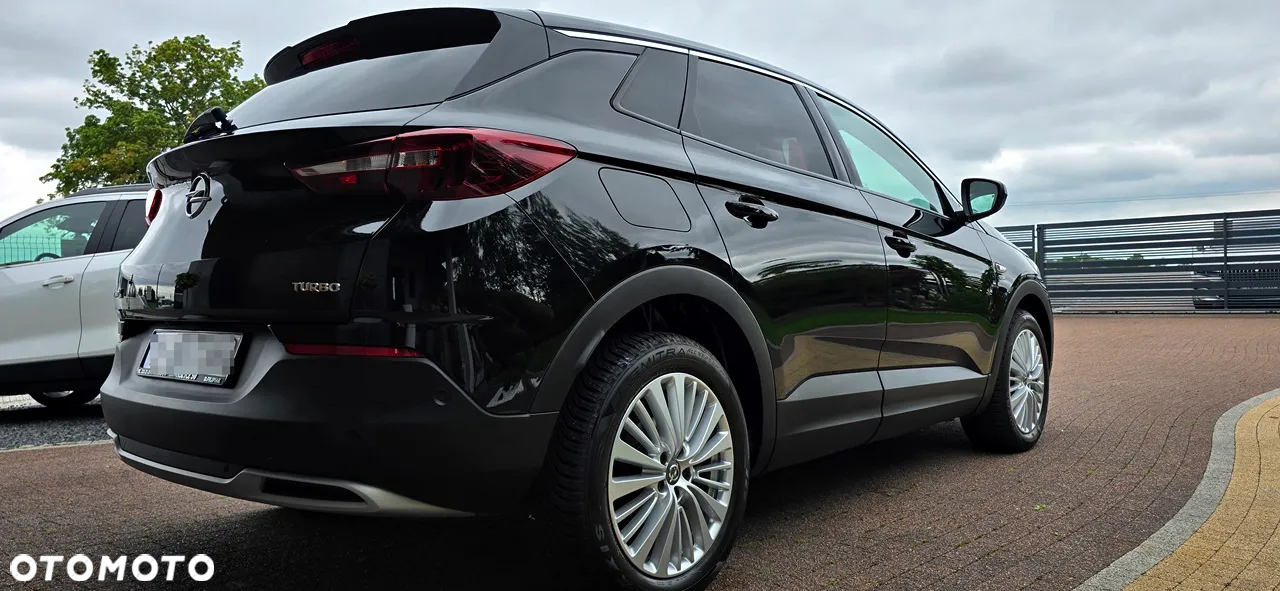 Opel Grandland X 1.2 T Ultimate S&S - 9