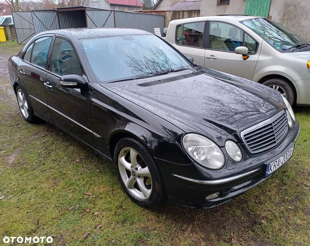 Mercedes-Benz Klasa E 320 CDI T Avantgarde - 1