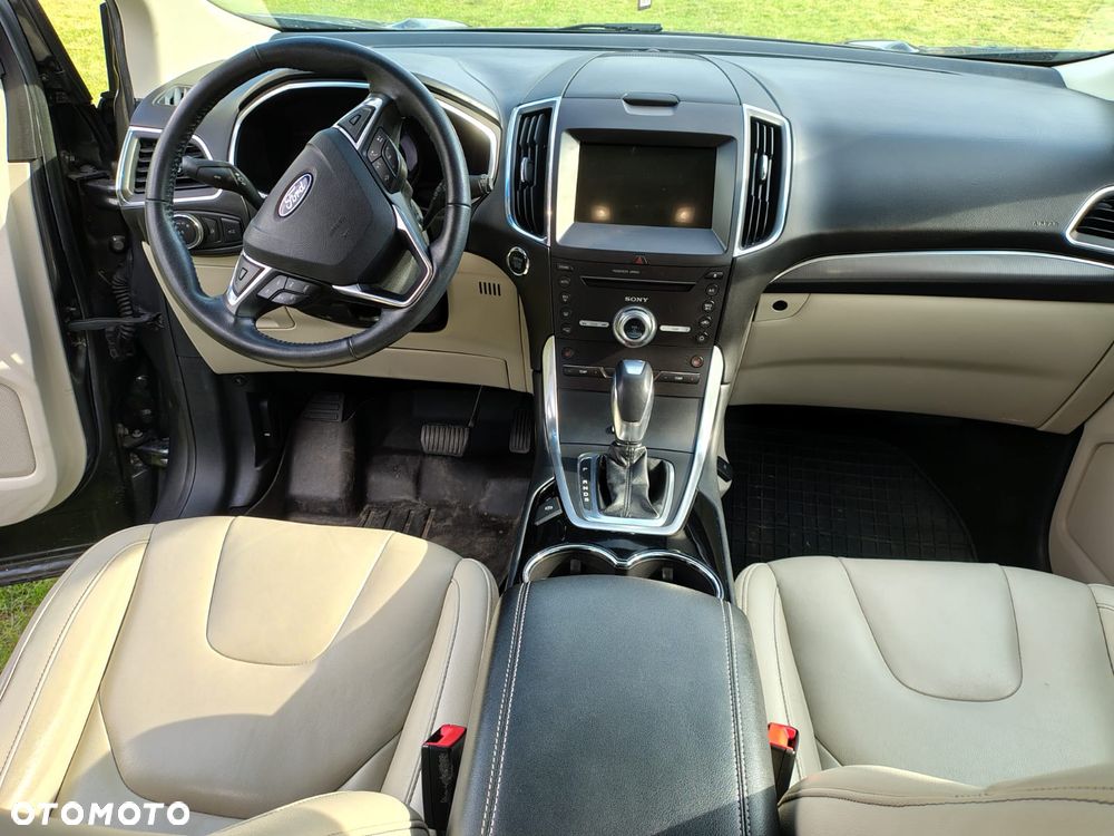 Ford Edge - 6