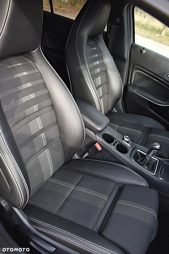 Mercedes-Benz Klasa A 180 CDI AMG Line - 31