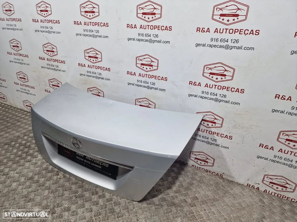 Tampa de Mala Mercedes W204 Sedan Original - 3