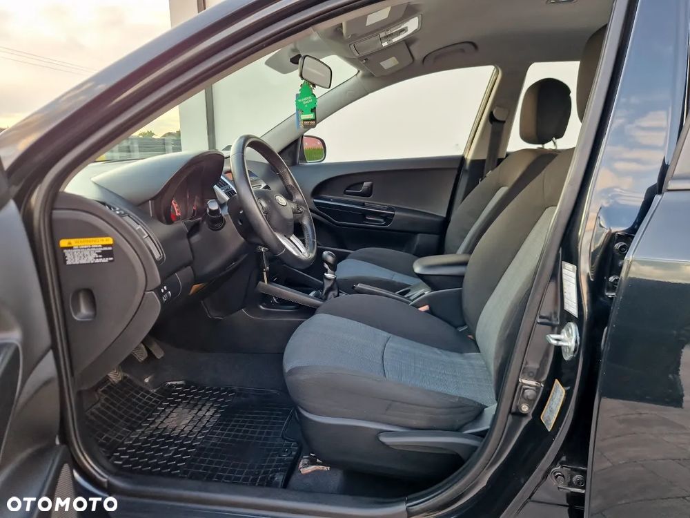 Kia Ceed 1.6 Comfort - 14
