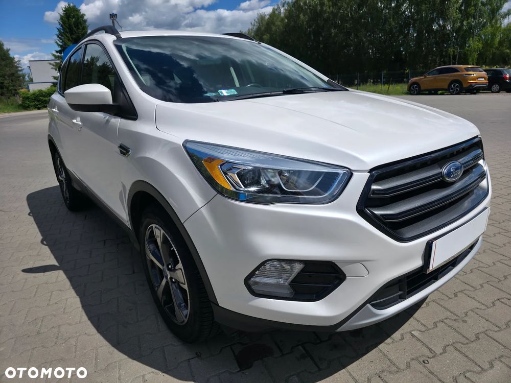 Ford Kuga 1.5 EcoBoost AWD Titanium ASS - 1