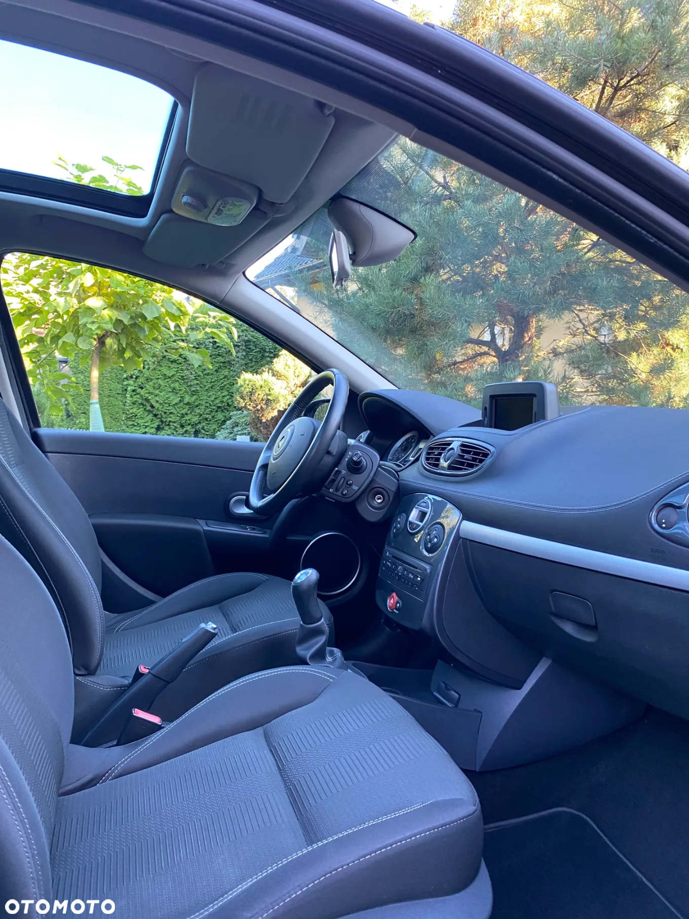 Renault Clio - 7