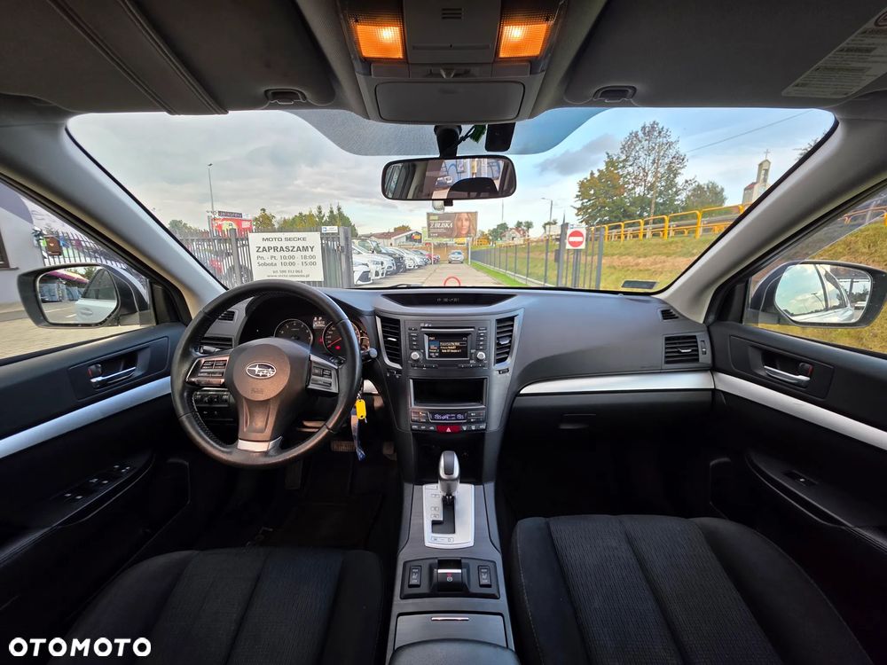 Subaru Legacy - 10