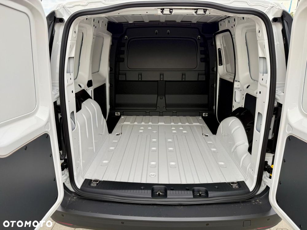 Volkswagen Caddy - 29