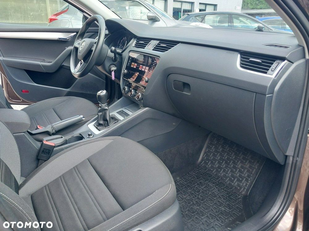 Skoda Octavia - 15