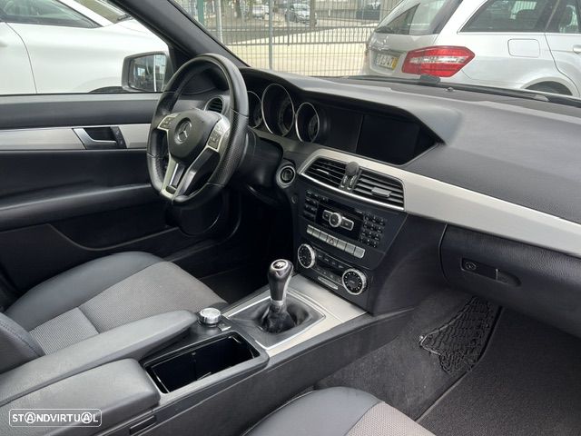 Mercedes-Benz C 180 CDi Avantgarde BE - 12