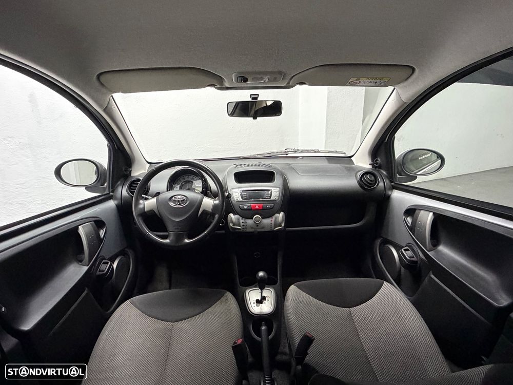 Toyota Aygo 1.0 Sport Pack MM - 10