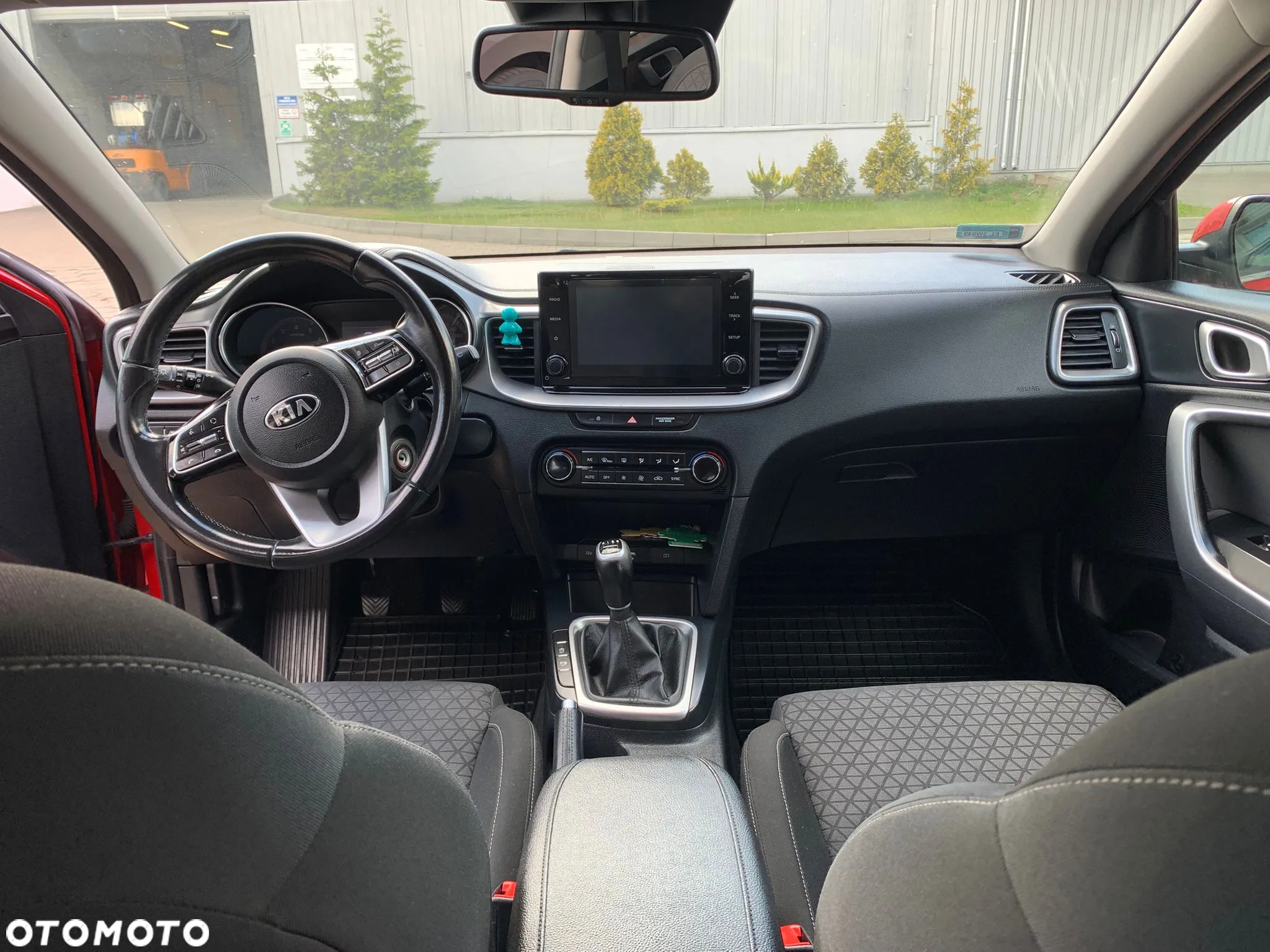 Kia Ceed 1.4 T-GDI M - 9