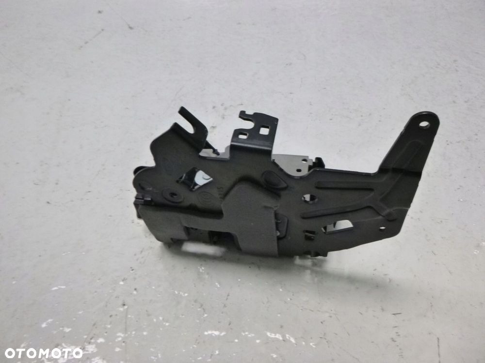 JAGUAR XE X760 ZAMEK DRZWI LEWY PRZÓD LR063616 - 6