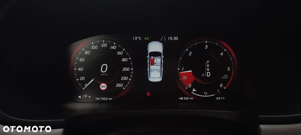 Volvo S90 D4 SCR Momentum Pro - 27
