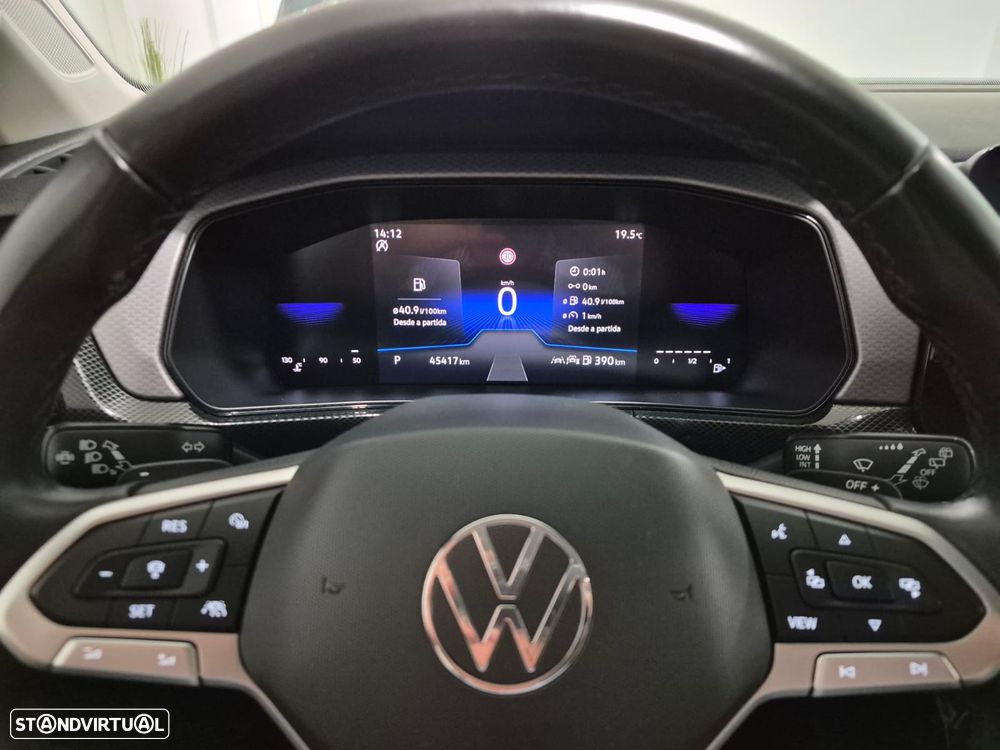 VW T-Cross 1.0 TSI Urban DSG - 23