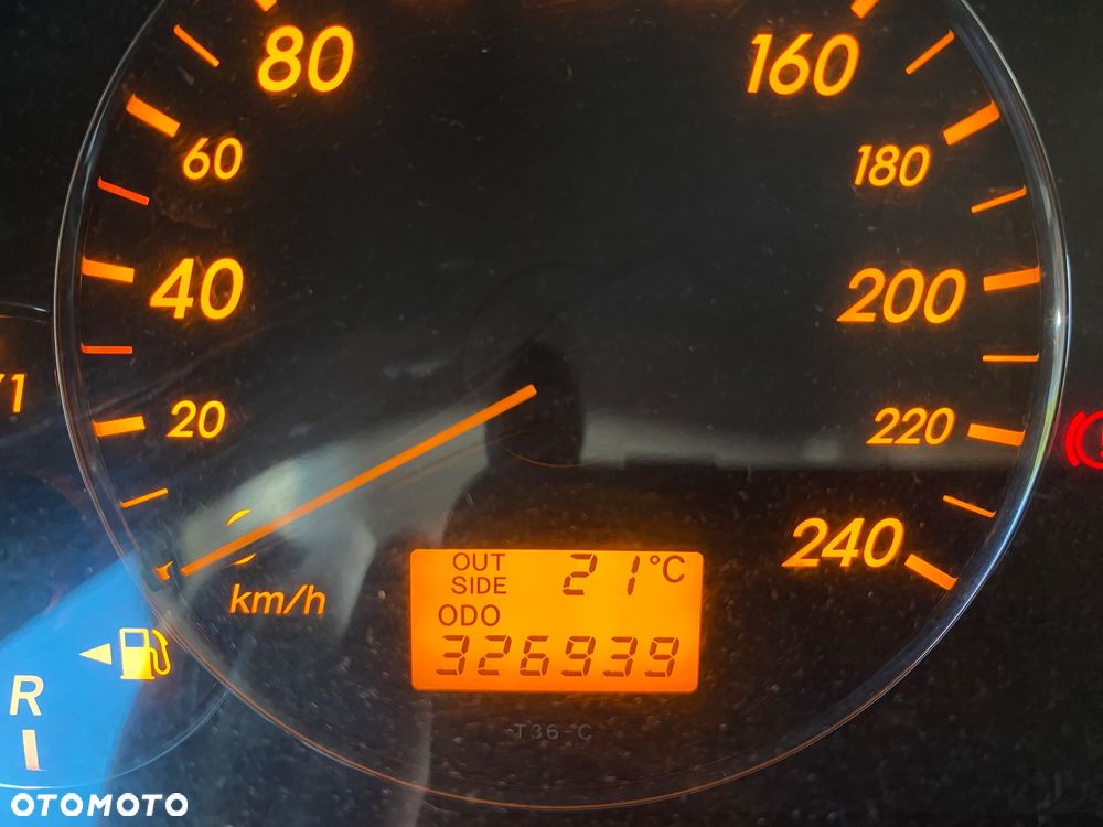 Toyota Avensis 1.8 VVT-i Sol - 13