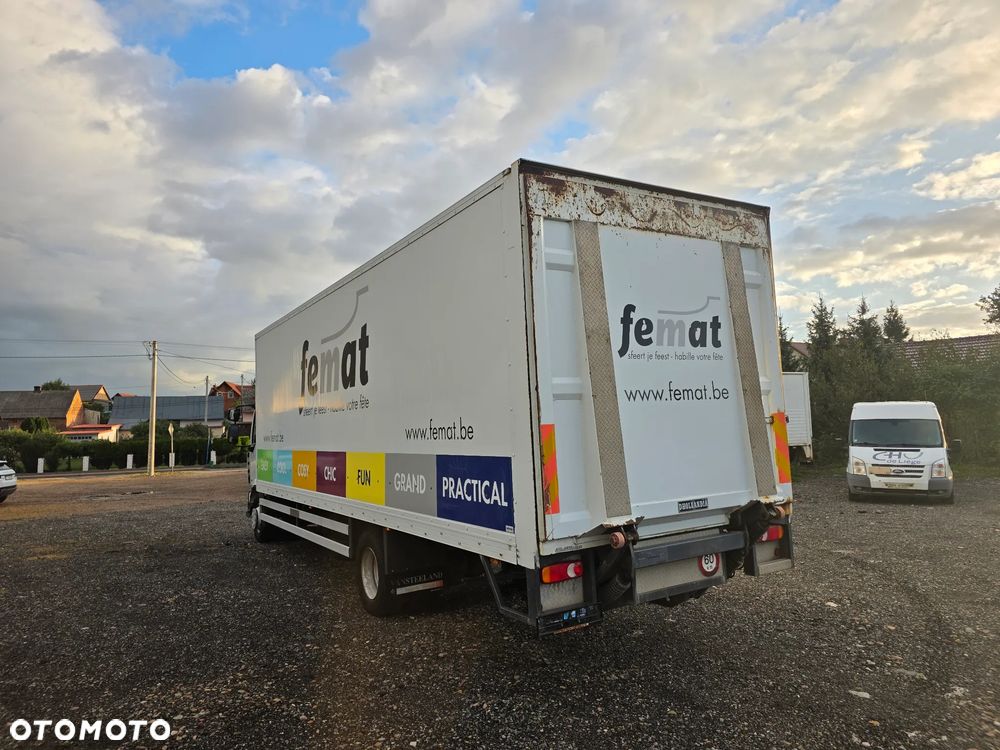 Renault Midlum 240 DXI - 8