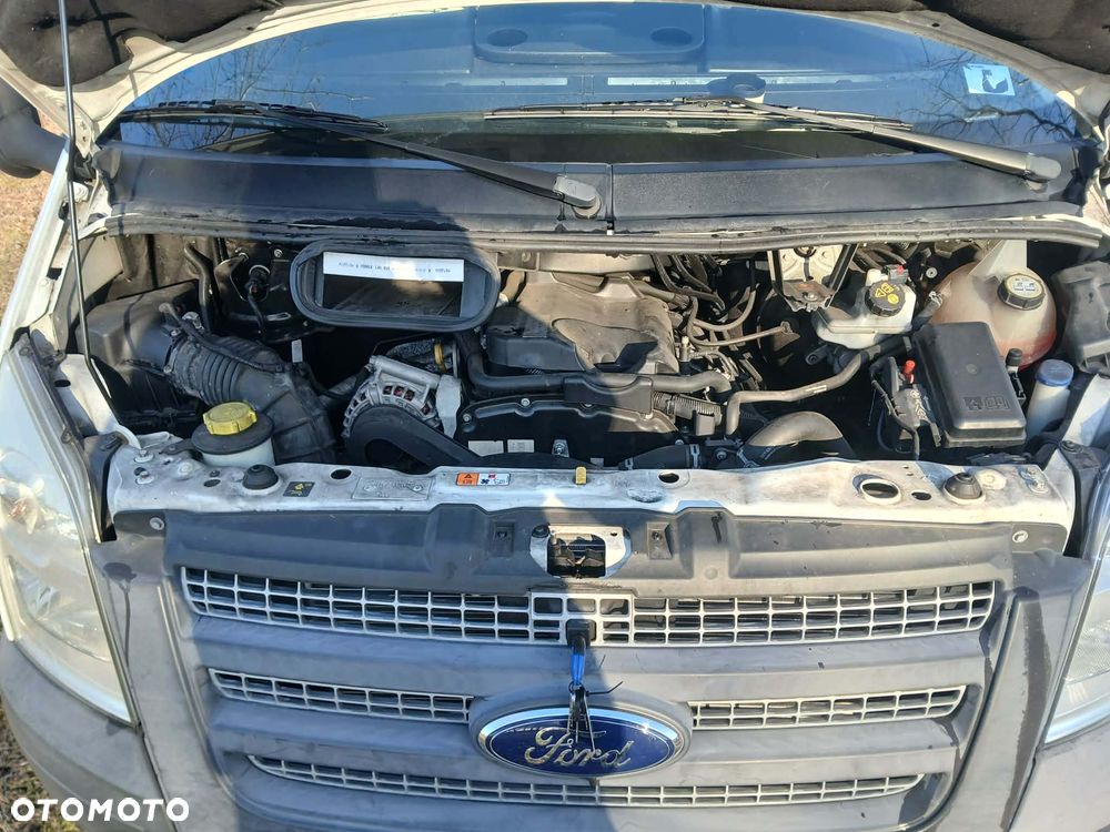 Ford Transit 460M - 12