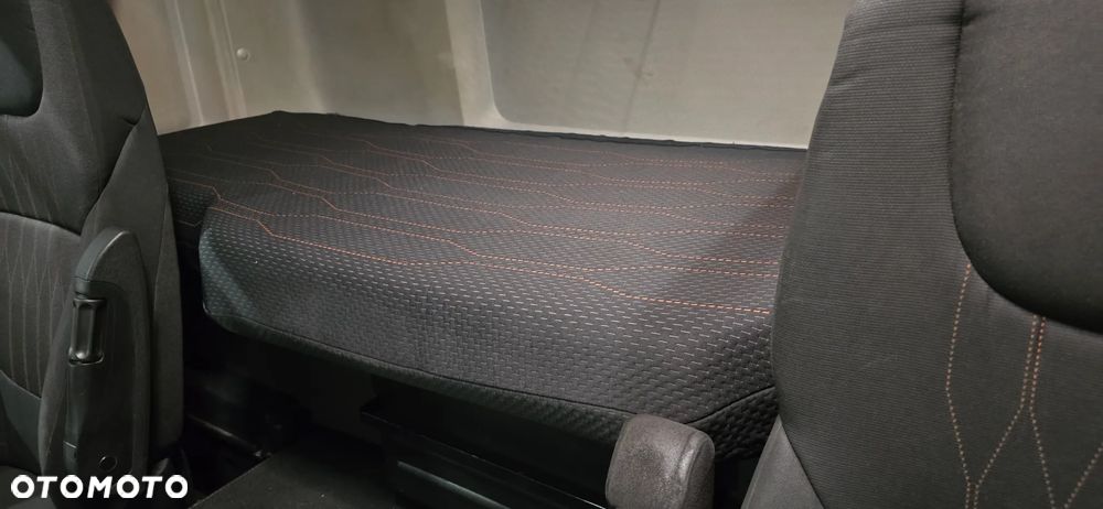 DAF DAF CF 410 EURO 6 laweta‑platforma do przewozu łodzi - 18