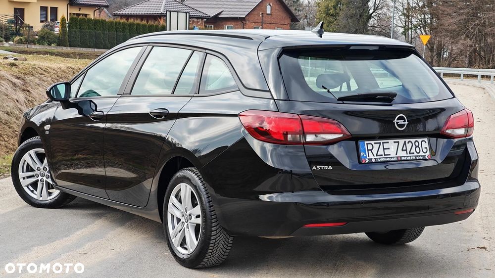 Opel Astra 1.4 Turbo Innovation - 10