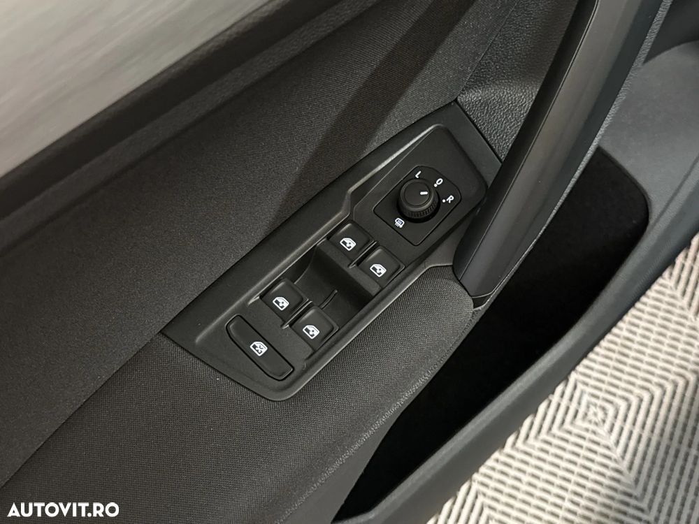 Volkswagen Tiguan - 14
