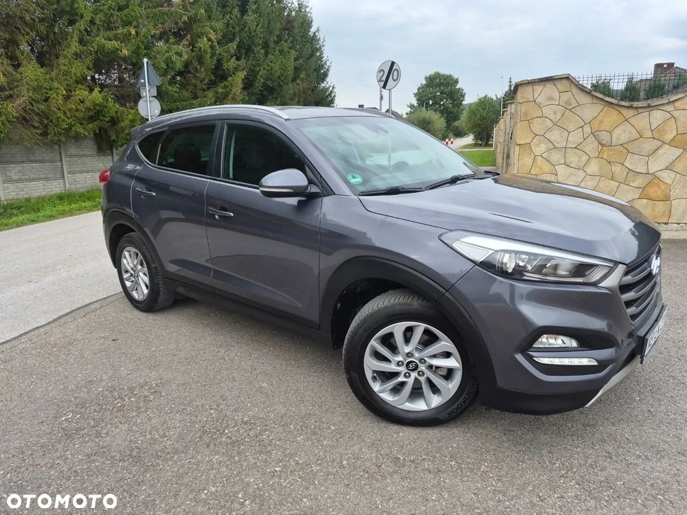 Hyundai Tucson blue 1.6 GDi 2WD Navi - 10