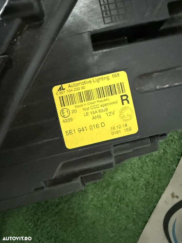 Far stanga dreapta Skoda Octavia 3 facelift lci full led - 8