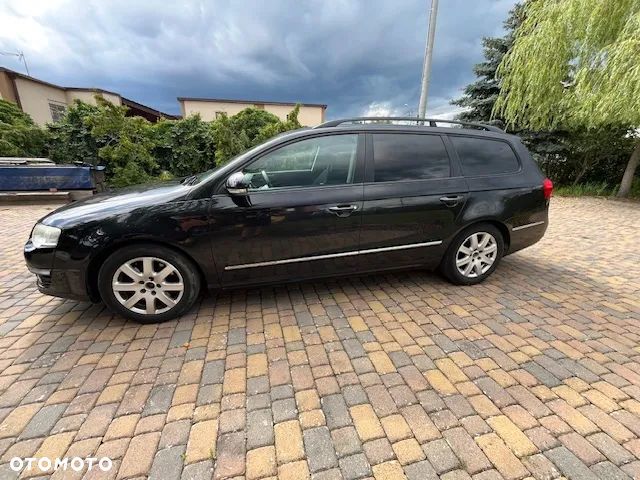 Volkswagen Passat 2.0 TDI Trendline - 4